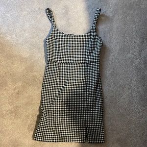 Small F21 black white dress plaid